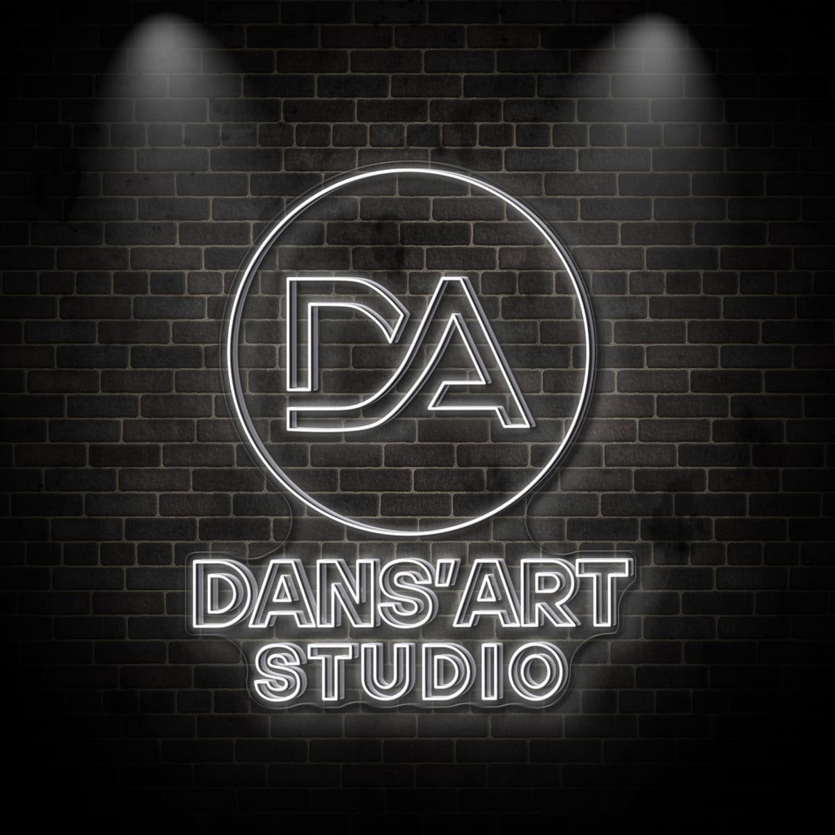 Neon "DA"