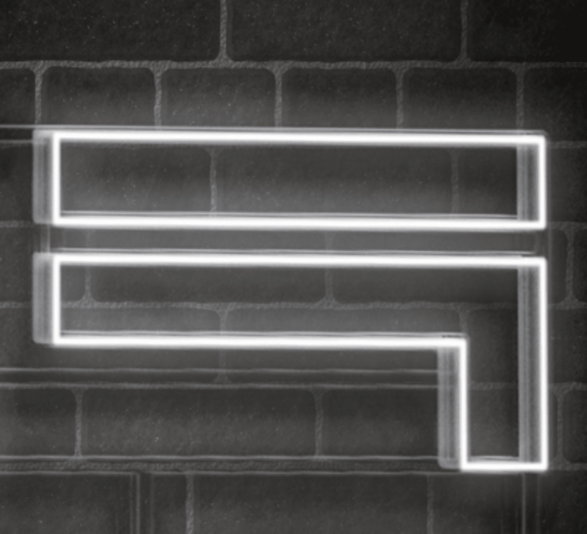 Neon "F inversé 1"