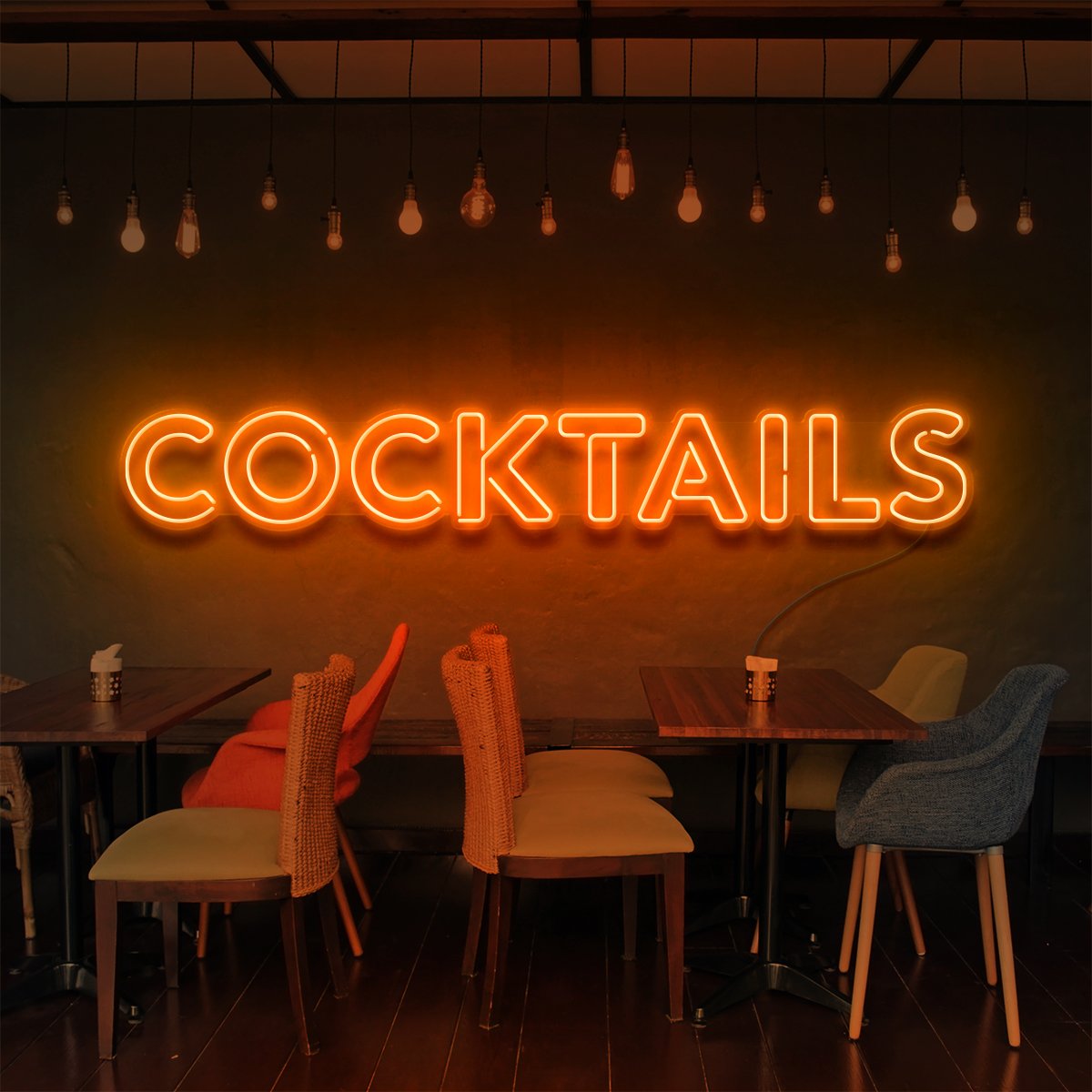 "Enseigne Néon 'Cocktails' pour Bars & Restaurants"