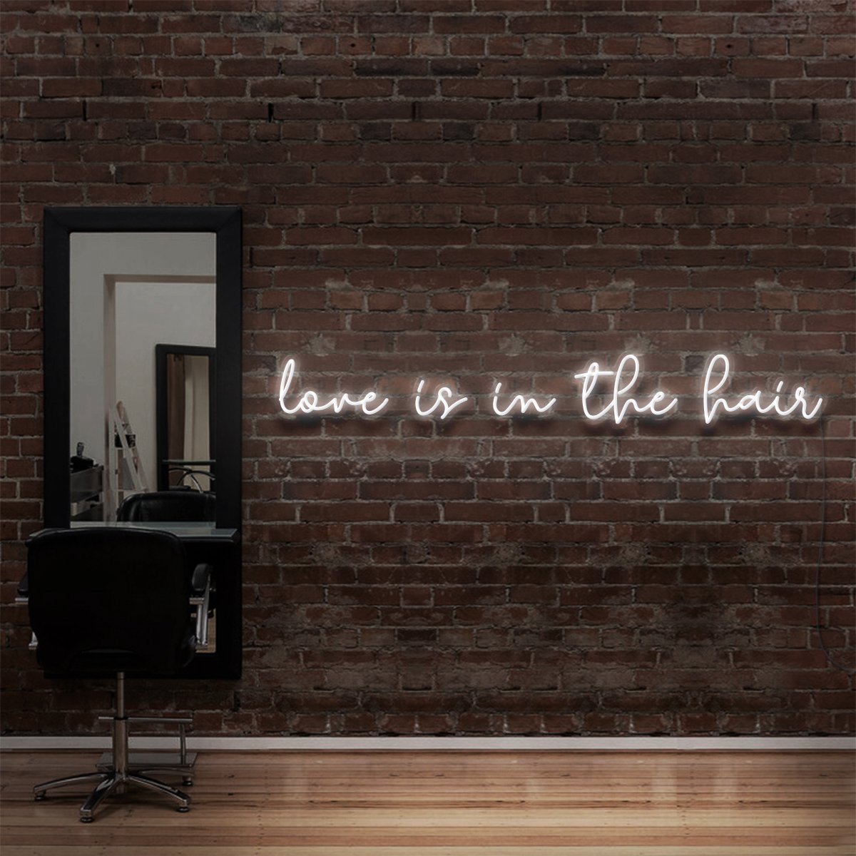 "Love Is In The Hair" - Enseigne Néon pour Salons de Coiffure & Barbiers